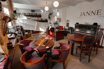 Фотографии Отель Janne Hotel г. Рига (Латвия) №3 Фото Отель Janne Hotel г. Рига 3