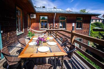 Фотографии Дома для отпуска Wooden House near City center г. Рига (Латвия) №5 Фото Дома для отпуска Wooden House near City center г. Рига 5