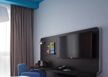 Фото номера Улучшенный номер Отель Park Inn by Radisson Riga Valdemara г. Рига 2