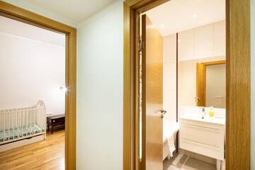 Фото номера Апартаменты - 1-й этаж Апартаменты Riga Embassy center Apartment with parking г. Рига 41
