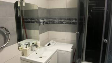 Фото номера Улучшенные апартаменты Апартаменты Cat Garden Superior Apartments Riga г. Рига 60