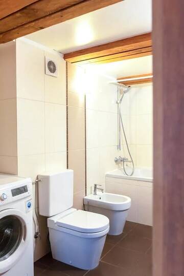 Фото номера Апартаменты с 2 спальнями Апартаменты Old town duplex, 24/7 self check in Loft г. Рига 18