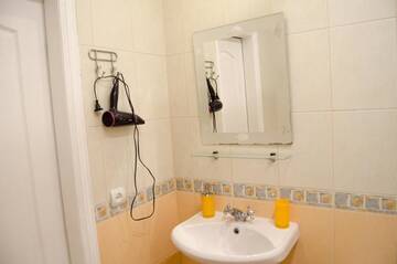 Фото номера Апартаменты с 1 спальней Апартаменты City Inn Riga Apartment, Town Towers with parking г. Рига 28