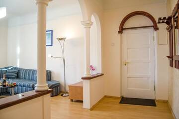 Фото номера Апартаменты с 1 спальней Апартаменты City Inn Riga Apartment, Town Towers with parking г. Рига 33