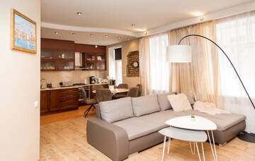 Фото номера Улучшенные апартаменты Апартаменты Baltic Amber in Diplomatic District &amp; Free Parking г. Рига 49