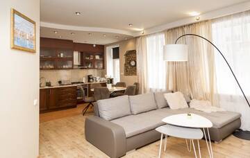Фото Апартаменты Baltic Amber in Diplomatic District &amp; Free Parking г. Рига 1