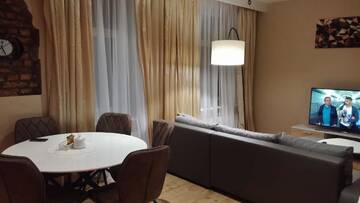 Фото номера Улучшенные апартаменты Апартаменты Baltic Amber in Diplomatic District &amp; Free Parking г. Рига 34