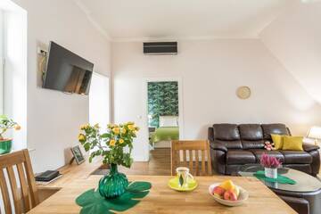 Фото номера Апартаменты с 2 спальнями Апарт-отели Stabu Sēta Apartments г. Рига 5