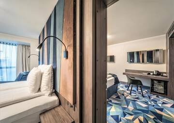 Фото номера Семейный номер Отель Wellton Riverside SPA Hotel г. Рига 3