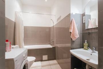 Фото номера Апартаменты Делюкс Апартаменты Residential home in Riga near Agenskalna Quarter. г. Рига 37
