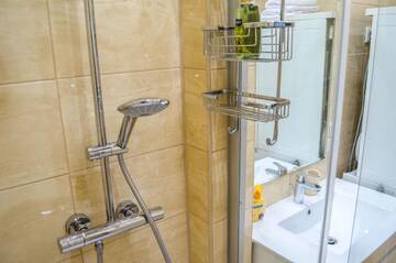 Фото номера Апартаменты с 2 спальнями Апартаменты City Inn Riga Apartment Old Town Home with parking г. Рига 22