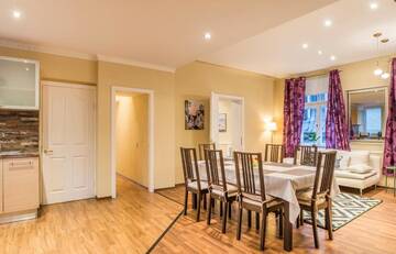 Фото номера Апартаменты Апартаменты Charming spacious 3 bedroom in Old Town г. Рига 49