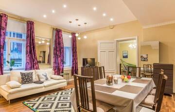 Фото номера Апартаменты Апартаменты Charming spacious 3 bedroom in Old Town г. Рига 47