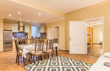 Фото номера Апартаменты Апартаменты Charming spacious 3 bedroom in Old Town г. Рига 51