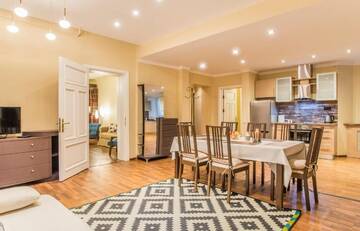 Фото номера Апартаменты Апартаменты Charming spacious 3 bedroom in Old Town г. Рига 53