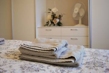Фото Апартаменты Riverside Apartment near Old Town г. Рига 2