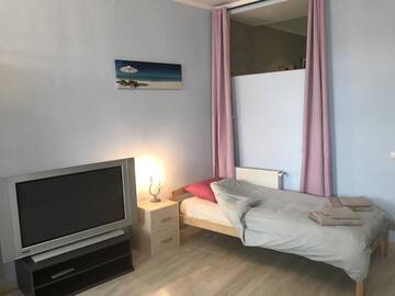 Фото номера Апартаменты с 2 спальнями Апартаменты Riverside Promenade Apartment г. Рига 3