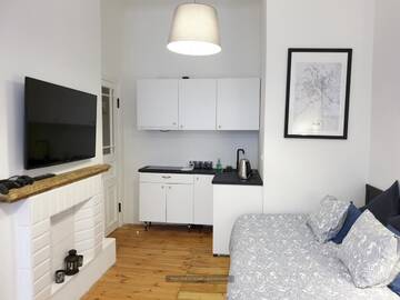 Фото номера Улучшенные апартаменты Апартаменты Center Studio Self Check in Renovated 2020 г. Рига 8