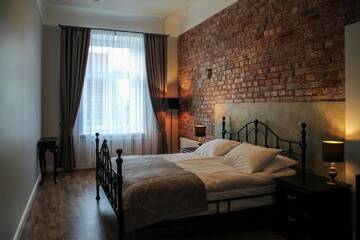 Фото номера Улучшенные апартаменты Апарт-отели Sherlock Art Hotel г. Рига 12