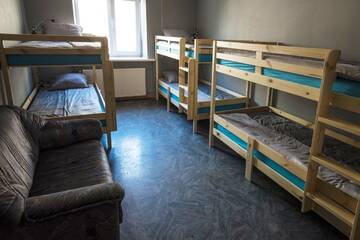 Фото номера Кровать в общем 6-местном номере для женщин Хостелы Apartament 1A г. Рига 4