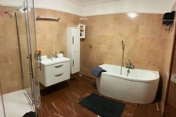 Фото номера Апартаменты с 2 спальнями Апартаменты Old Town Glamur г. Рига 42