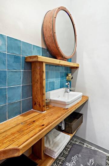 Фото номера Апартаменты-студио Апартаменты V63 - vintage industrial apartment г. Рига 11
