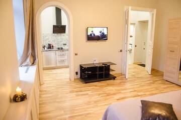 Фото номера Апартаменты с 1 спальней Апартаменты City Inn Riga Apartment, Barons promenade with parking г. Рига 18