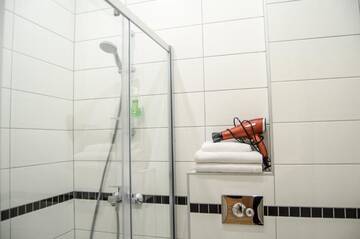 Фото номера Апартаменты с 1 спальней Апартаменты City Inn Riga Apartment, Barons promenade with parking г. Рига 40