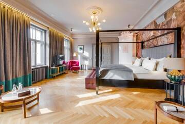 Фото номера Люкс «Гранд» Отель Grand Poet Hotel and SPA by Semarah г. Рига 2