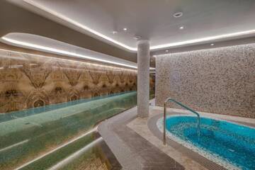 Фото номера Улучшенный двухместный номер с 1 кроватью Отель Grand Poet Hotel and SPA by Semarah г. Рига 4