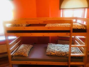 Фото номера Кровать в общем 8-местном номере для мужчин и женщин Хостелы Dreams Hostel center г. Рига 5