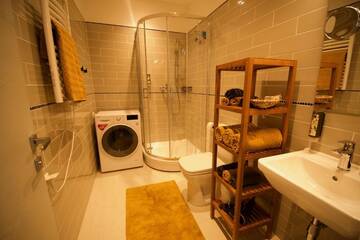 Фото номера Улучшенные апартаменты Апартаменты Riga A new designed cosy family apartment г. Рига 78