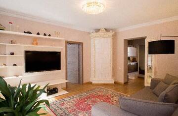 Фото Апартаменты 4 bedroom apartment with parking г. Рига 2
