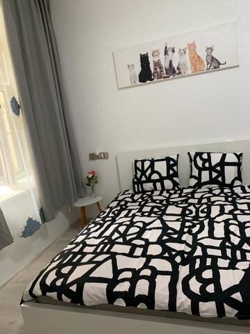 Фото номера Номер с кроватью размера «queen-size» Мини-отель Smart Inn г. Рига 2