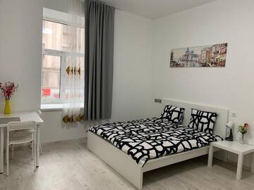 Фото номера Номер с кроватью размера «queen-size» Мини-отель Smart Inn г. Рига 5