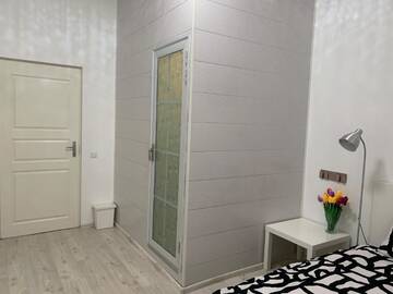 Фото номера Номер с кроватью размера «queen-size» Мини-отель Smart Inn г. Рига 11