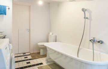 Фото номера Апартаменты с 2 спальнями Апартаменты Central 2 Level Penthouse г. Рига 15