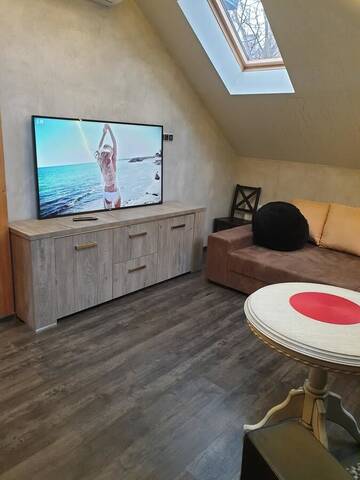 Фото номера Роскошный четырехместный номер Апарт-отели SuperB Luxury Riga with Free Parking г. Рига 8