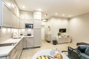 Фото Апартаменты Cozy flat. Art Nouveau building, near the city center г. Рига 3