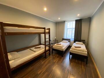 Фото номера Семейный номер с общей ванной комнатой Отель Mini Hotel г. Рига 6