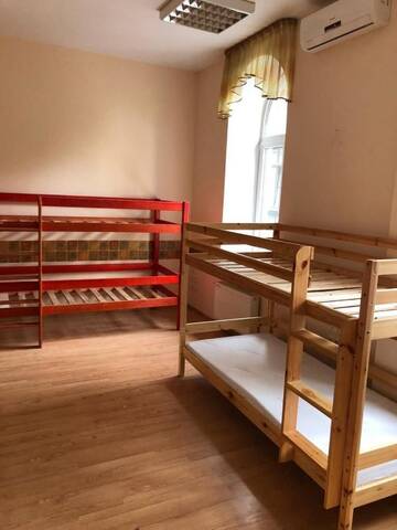 Фото номера Классический четырехместный номер Хостелы Apart in Riga Center г. Рига 5