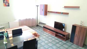 Фото номера Четырехместный номер с общей ванной комнатой Гостевой дом Quiet and cozy rooms in the center near the Old Town г. Рига 5