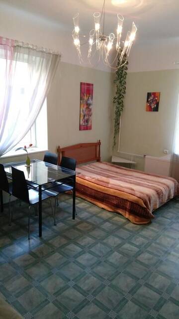 Фото номера Четырехместный номер с общей ванной комнатой Гостевой дом Quiet and cozy rooms in the center near the Old Town г. Рига 13