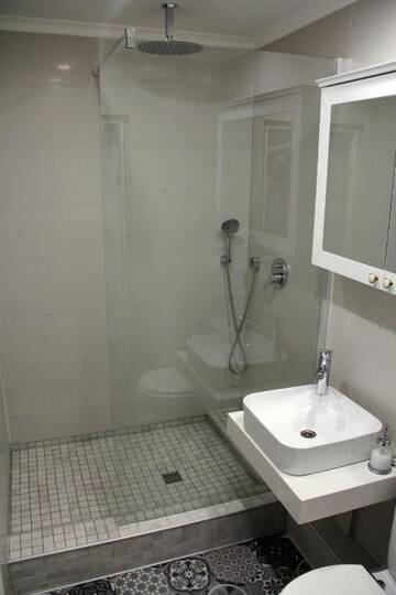 Фото Апартаменты Quiet loft with FREE parking г. Рига 3