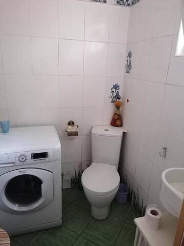 Фото номера Дом с 3 спальнями Дома для отпуска Atpūtas komplekss Vecāķi г. Рига 36
