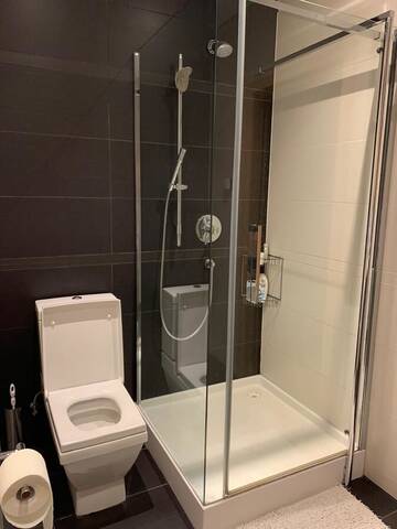 Фото Апартаменты Nice wide apartment on Ģertrūdes iela 117 г. Рига 3
