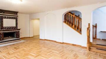 Фото номера Дом с 5 спальнями Комплексы для отдыха с коттеджами/бунгало Riga house. г. Рига 15