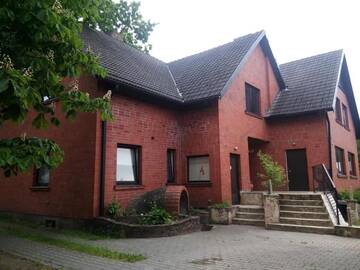 Фото номера Дом с 5 спальнями Комплексы для отдыха с коттеджами/бунгало Riga house. г. Рига 65