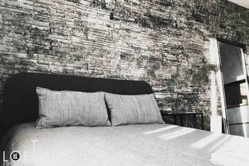 Фото номера Апартаменты с 2 спальнями Апартаменты Modern Cozy Loft Studio in Quiet center of Riga. г. Рига 9