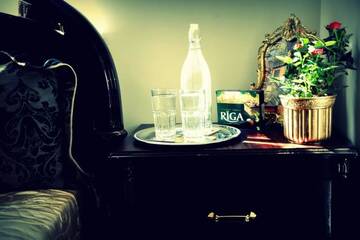 Фото Апартаменты BEST PRICE PRIVATE ROOM IN OLD TOWN CENTER :) г. Рига 1